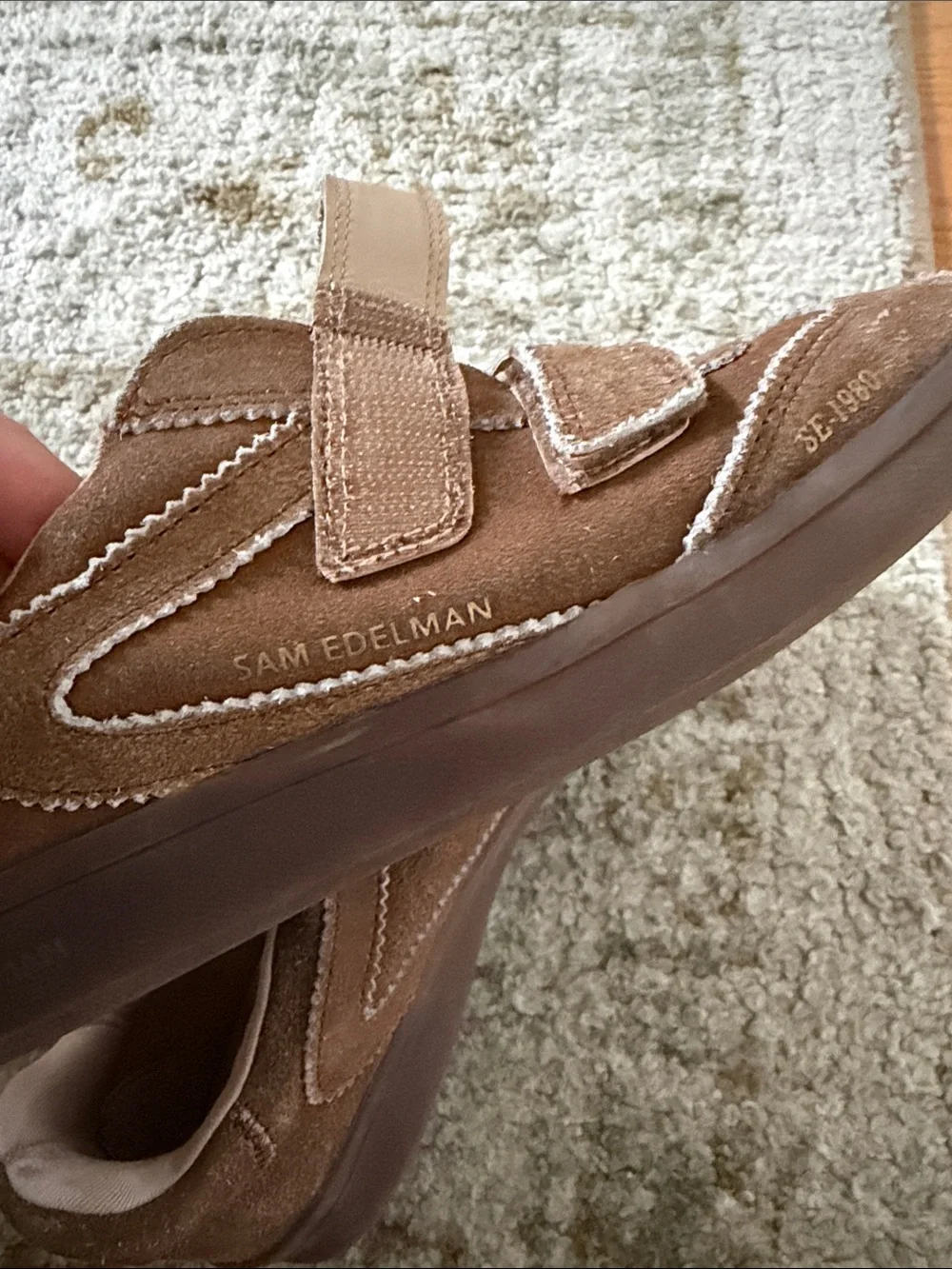 Sam Edelman suede upper